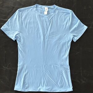 Lululemon Sky Blue Tee